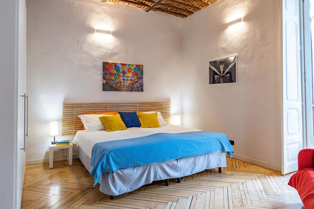 Apple House Al Duomo By Wonderful Italy Apartment Turin Bagian luar foto